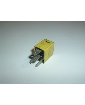 Land Rover Discovery 2 TD5 Yellow Mini Relay YWB10004