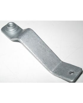 BMW E83 Front Right Bumper Trim Bracket Mount 3404662 51113404662 New Genuine