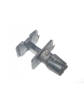 BMW Body Scuttle Panel Trim Clip Clamp Rivet 8195811 51718195811 Used Genuine