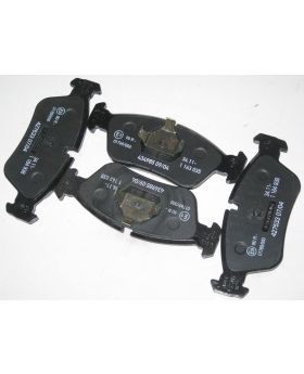 BMW E36 Z3 Front Brake Pad Set 6761237 34116761237 New Genuine