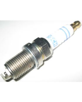 Mercedes BOSCH F8DC4 885 R0 Engine Spark Plug A0031596703/26 New Genuine