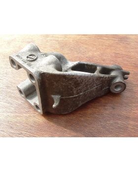 Mercedes M119 V8 Engine Mount Bracket Right 1192234204 Used Genuine