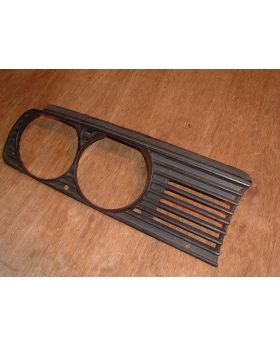 BMW Series 3 E30 RH Head Light Lamp Grille Trim 1876092 Used Genuine