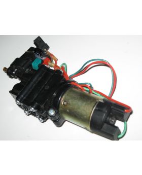 BMW E38 Lordosis Lumbar Support Air Pump Motor 8197035 52208197035 Used Genuine