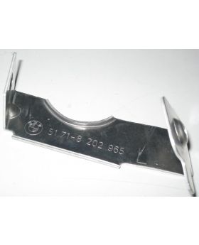 BMW E39 E38 Chassis Under Shield Tray Bracket 8202965 51718202965 New Genuine