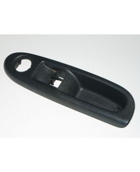 Renault Clio MK2 Right Window Switch Holder 8200084027 Used Genuine