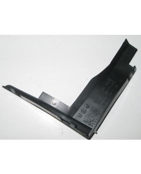 BMW E46 M3 Right Sill Skirt Cover Trim Bracket 7890512 51717890512 New Genuine
