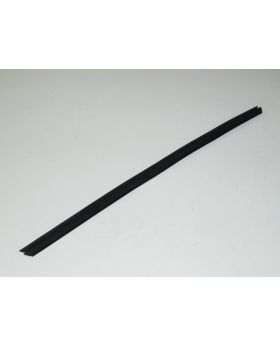 BMW E39 Front Right Door Weather Strip Seal 8185816 Used Genuine