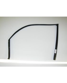 BMW E38 Front Right Door Window Guide Seal 8125760 Used Genuine