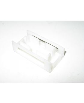 Mercedes W638 Roof Headlining Trim Clip A6389840861 New Genuine